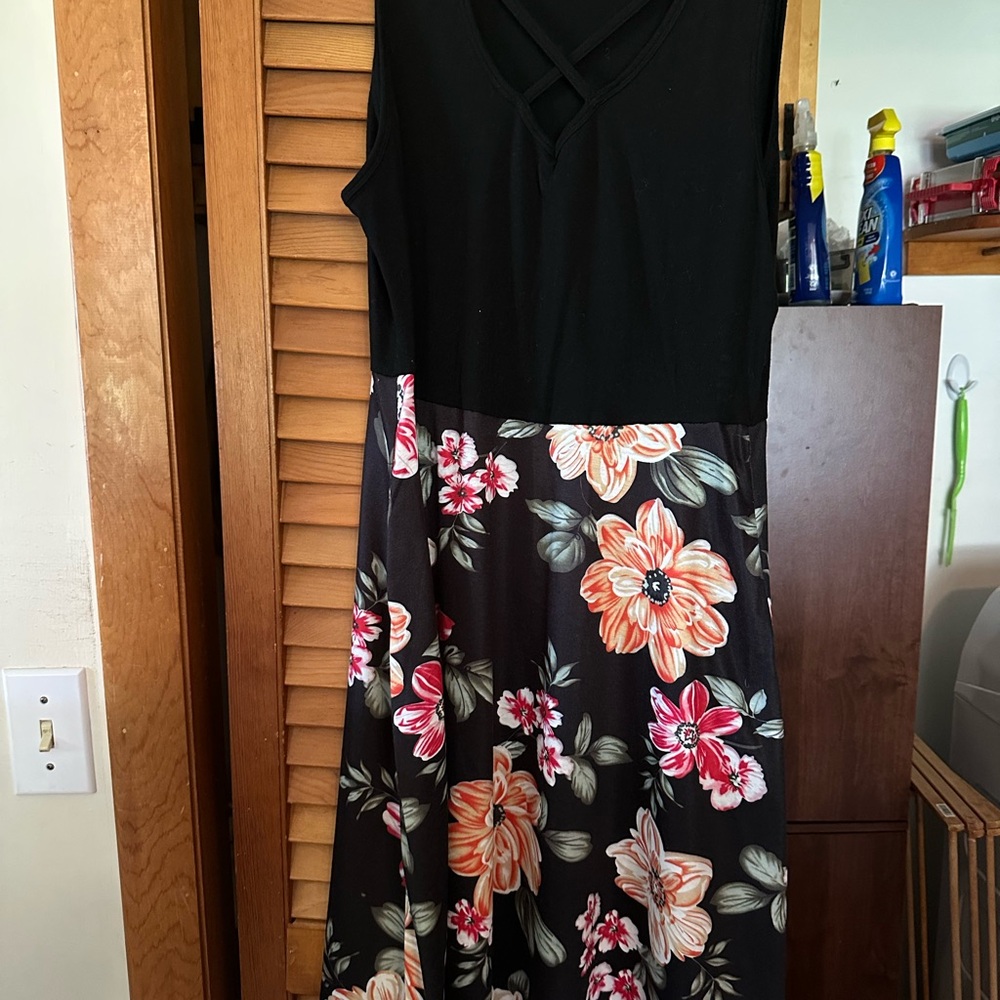 Floral Black and Multicolor Women's Dress